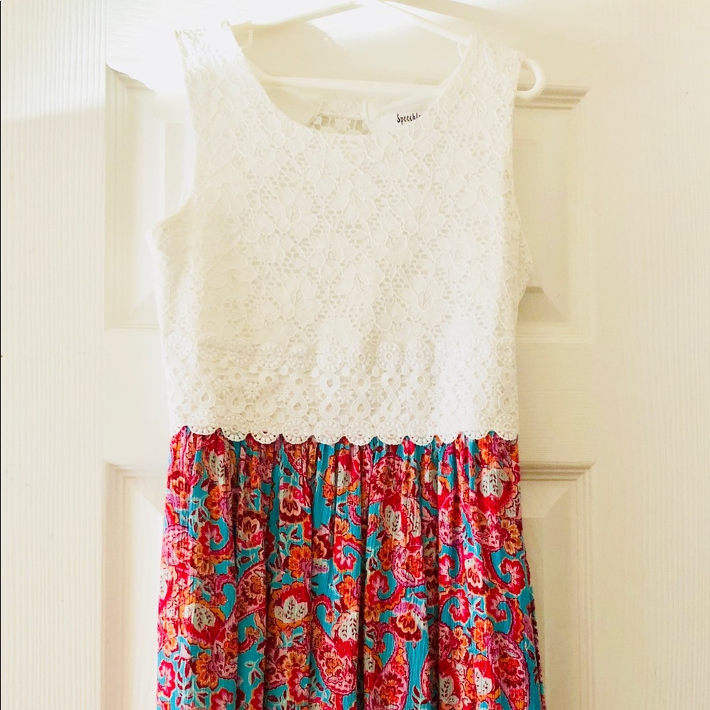Girls dress